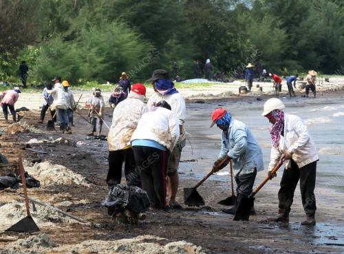 PANTAI PENGGERANG