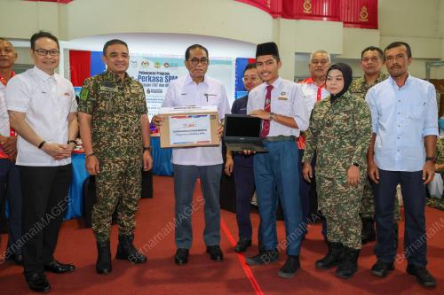 DATUK SERI MOHAMED KHALED NORDIN