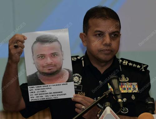 DATUK AYOB KHAN MYDIN PITCHAY