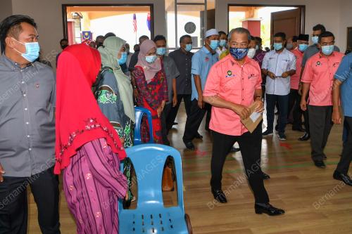 TAN SRI MUHYIDDIN YASSIN