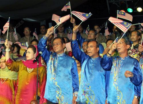 AMBANG KEMERDEKAAN KE-51