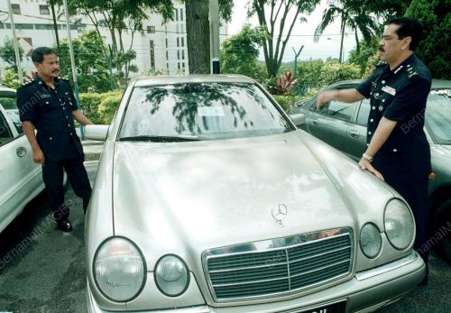 JB02-21_06_2000_MERCEDES_CURI_08012016