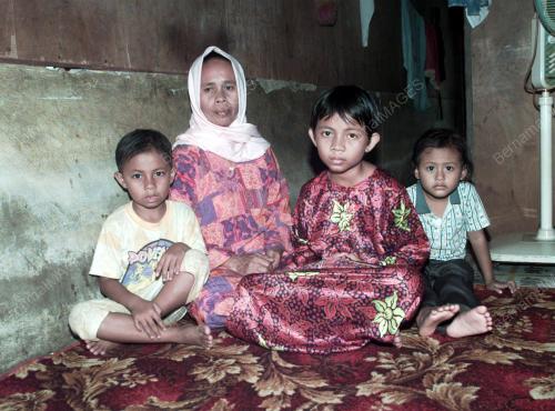 JB02-22_06_2001_RUMAH-MANGSA_27012016