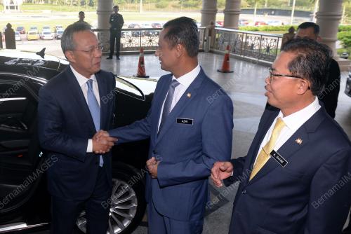 DATUK HASNI MOHAMMAD