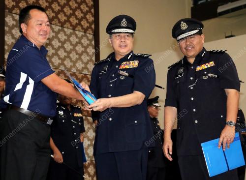 JB02_02022016_DATUK_WAN