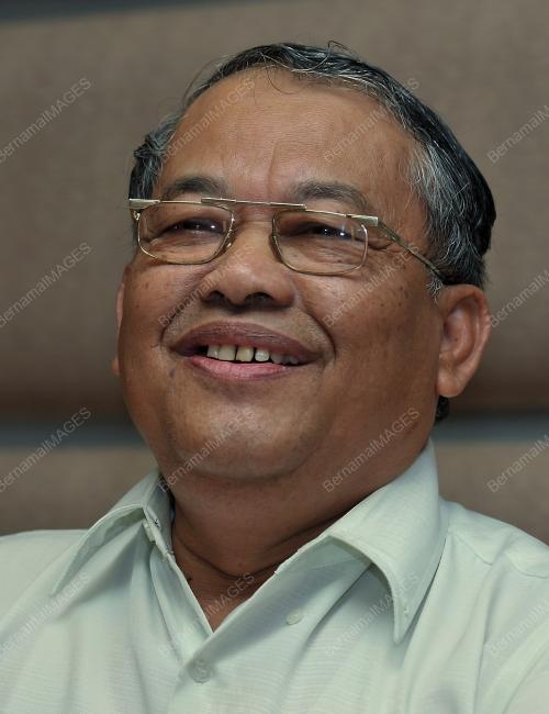 JB02_02042012_TMJ_KOM