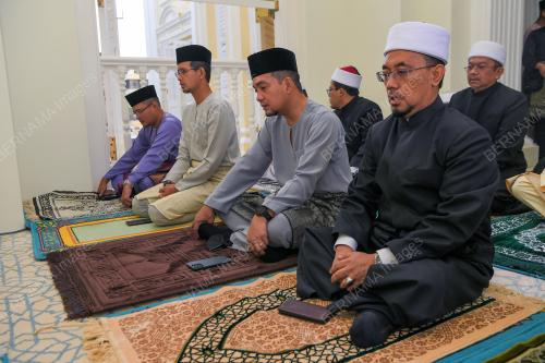 DATUK ONN HAFIZ GHAZI 