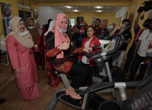 DATUK SERI RINA MOHD HARUN