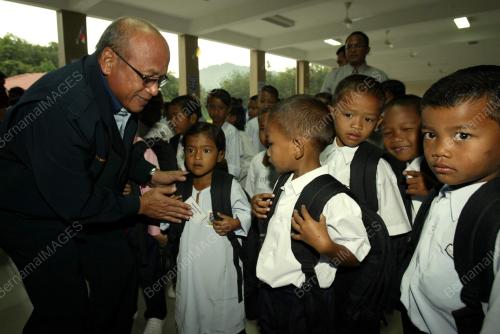 JB02_03012011_MURID_ORANG_ASL