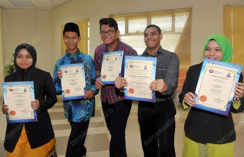 JB02_03032016_SPM_2015