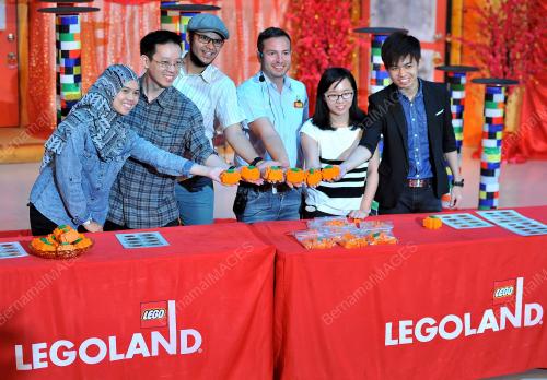JB02_04022015_TAHUN_BARU_CINA