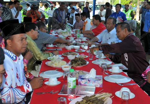 JB02_04052012_TPM_SARAPAN