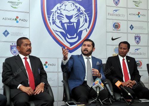 JB02_04102017_TUNKU_ISMAIL