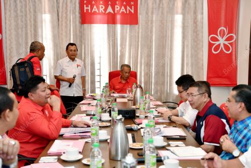 JB02_04102019_MESYUARAT_PH_JOHOR_BN201910043243