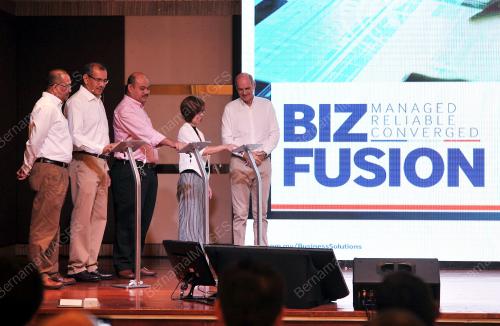 JB02_05042017_TM_BIZ_FUSION