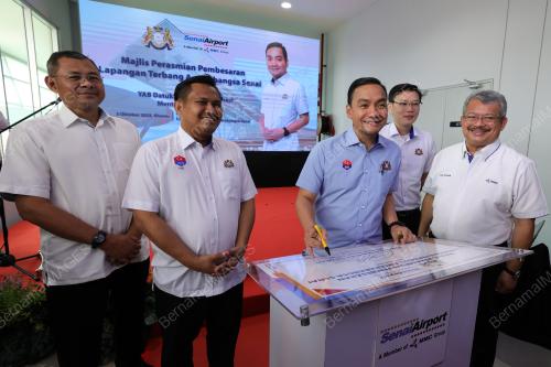 DATUK ONN HAFIZ GHAZI