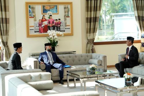 TUNKU MAHKOTA ISMAIL