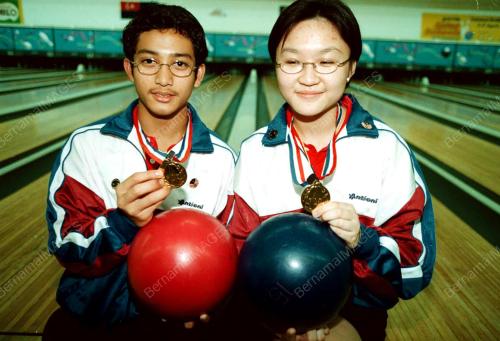 BOWLING SEKOLAH ASIA
