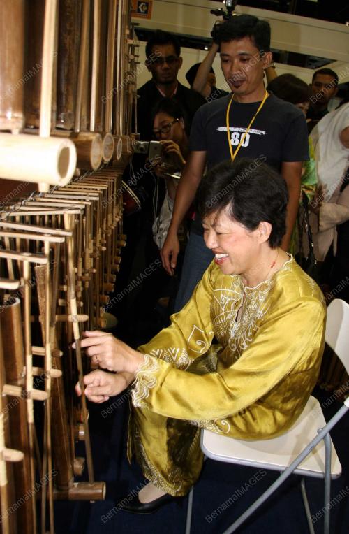 TAN LIAN HO