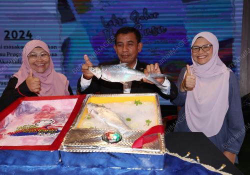 WAN MUHAMMAD AZNAN ABDULLAH