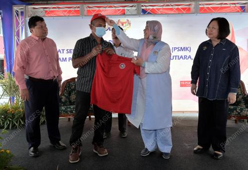 ZURAIDAH KAMARUDDIN