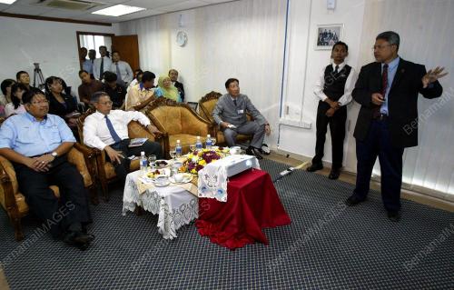 MUSTAPA MOHAMED