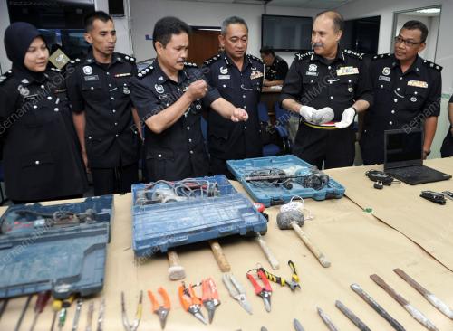 JB02_06082014_POLIS_JOHOR