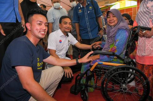 DATUK ONN HAFIZ GHAZI
