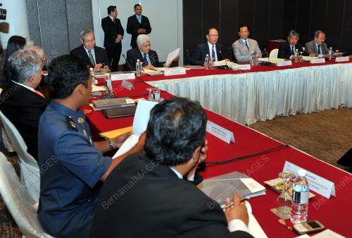 JB02_07062012_8TH_WIEF_JB