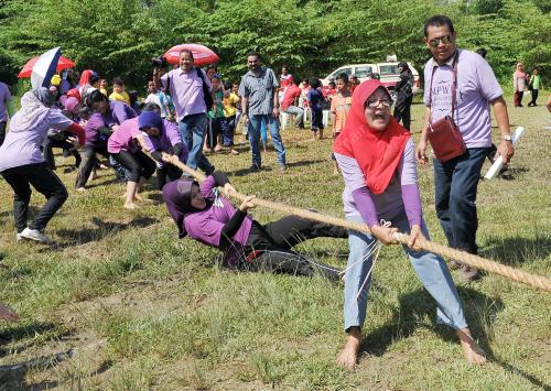 JB02_07122014_HARI_KELUARGA