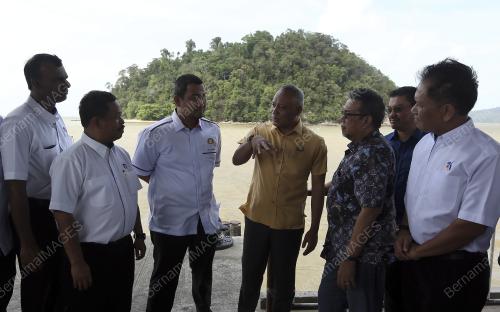 DATUK DR SAHRUDDIN JAMAL