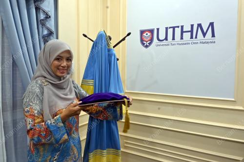 HAFIZAH HAMSIN