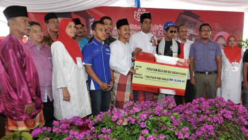JB02_08082014_UMNO_KLUANG