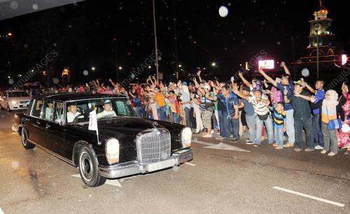 JB02_08112014_KAHWIN_TMJ