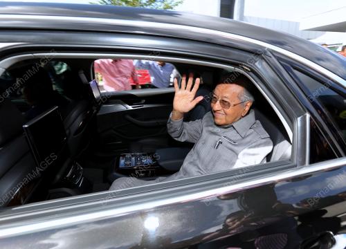 JB02_09012019_MAHATHIR-SULTAN