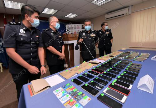DATUK AYOB KHAN MYDIN PITCHAY