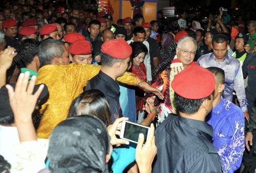 JB02_09112013_PM_DEEPAVALI_2013