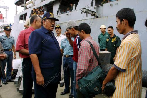 JB02_09122001_PTI_PULANG