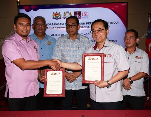 DATUK SERI MOHAMED KHALED NORDIN