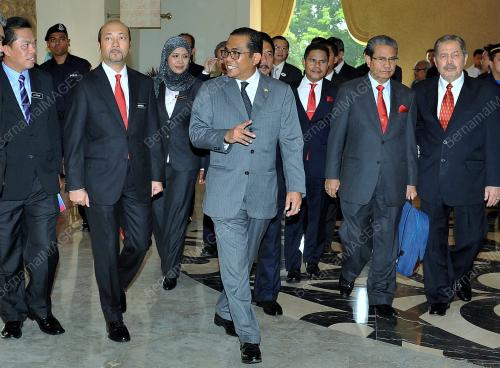 JB02_10062014_KHALED_n_MUKHRIZ