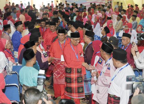 JB02_10092016_UMNO_SRI_GADING