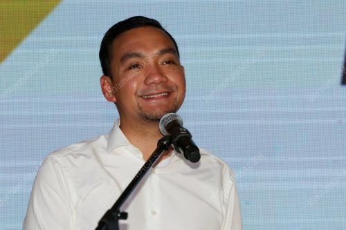DATUK ONN HAFIZ GHAZI