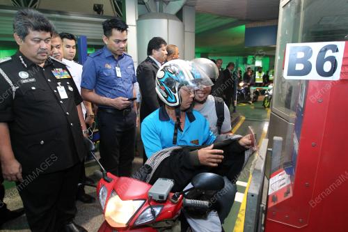 JB02_11022019_AZIZ_BSI-BN201902100124