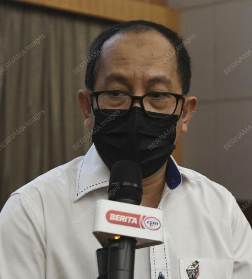 MOHAMAD AZLAN CHARLES ABDULLAH