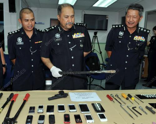JB02_11032013_POLIS_JOHOR