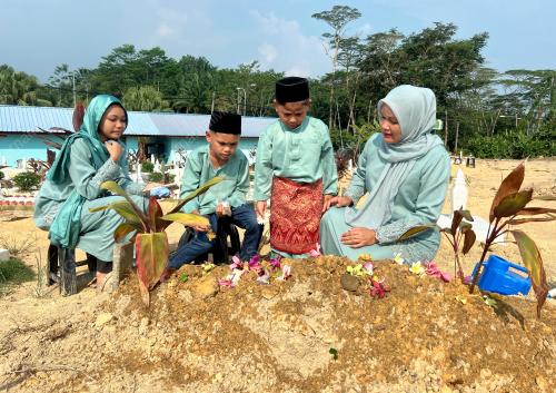 ZIARAH PUSARA BELLA
