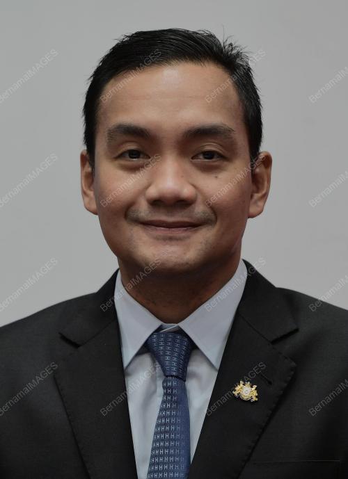 DATUK ONN HAFIZ GHAZI