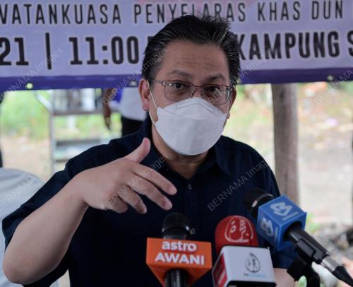 DATUK NUR JAZLAN MOHAMED