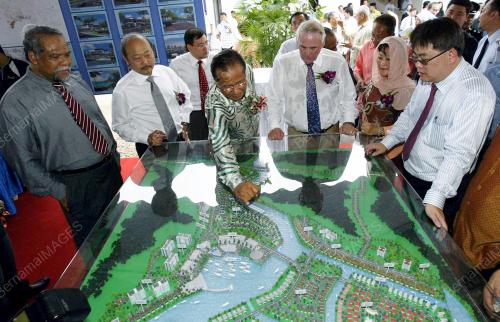 ABDUL GHANI OTHMAN