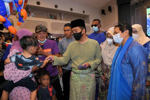 DATUK ONN HAFIZ GHAZI 